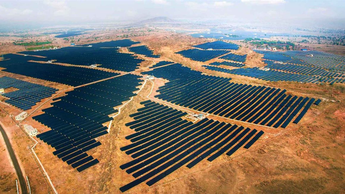 world-s-largest-solar-farms-pandabode-blog